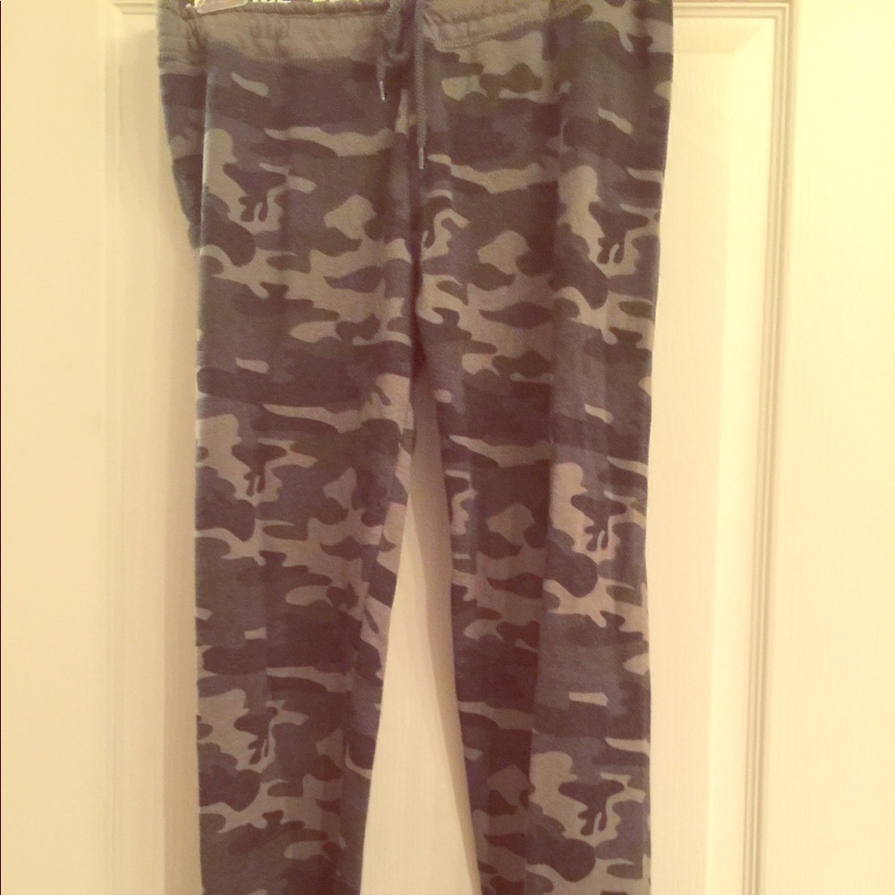 Justice Active Camo pants 18